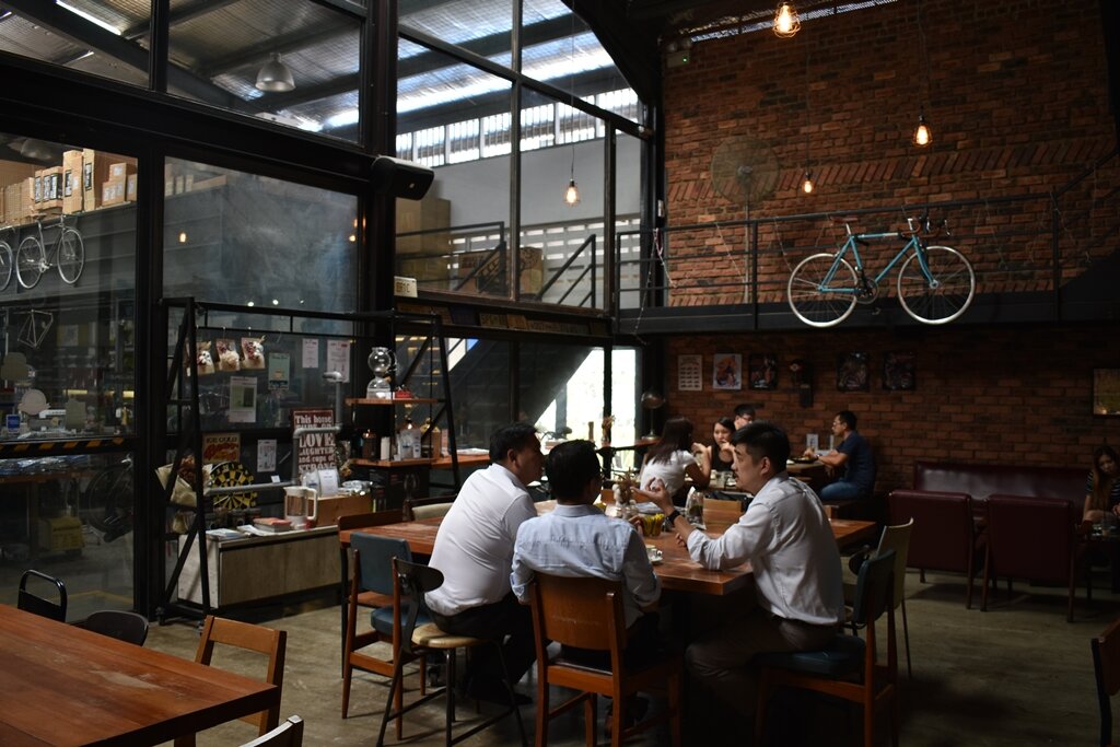 wheeler's yard singapore novena balestier bicycle cafe